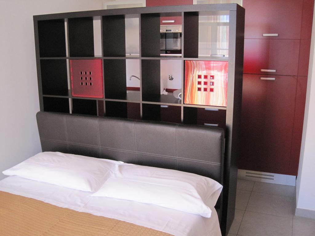 سانريمو Colombo Apartments الغرفة الصورة